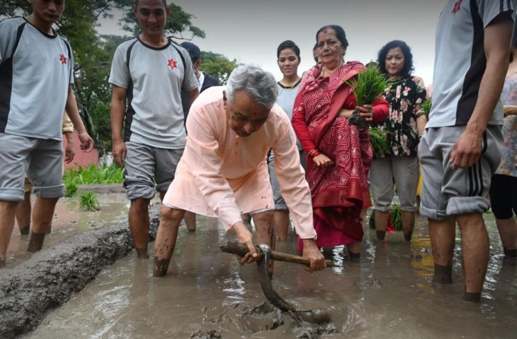 शीतल निवासमा राष्ट्रपति बाउसे बन्दा...